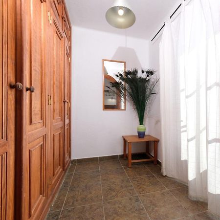 Casa Hibiscus - Shared Pool - Close To Seafront Promenade Punta Mujeres Екстериор снимка