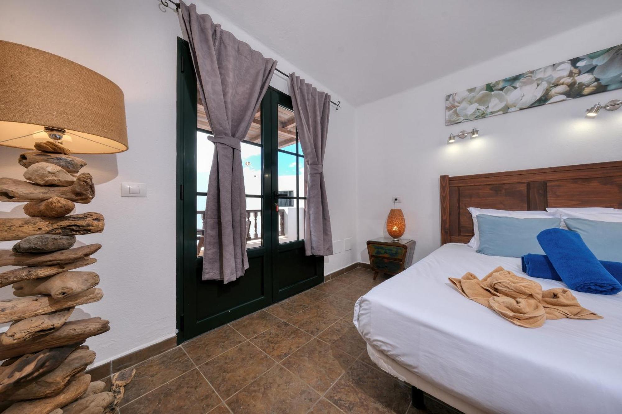 Casa Hibiscus - Shared Pool - Close To Seafront Promenade Punta Mujeres Екстериор снимка