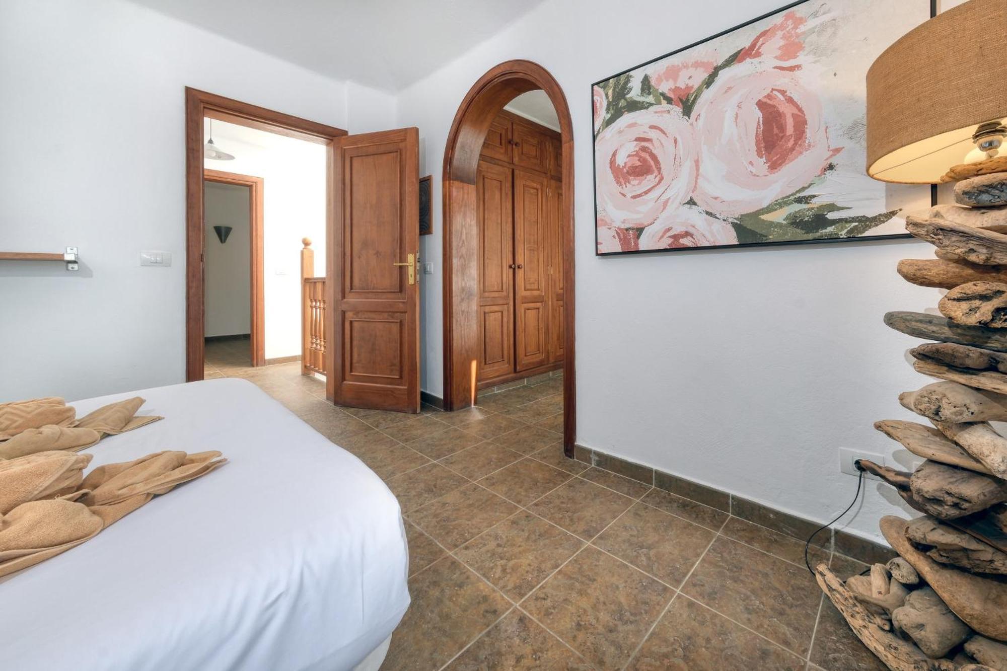 Casa Hibiscus - Shared Pool - Close To Seafront Promenade Punta Mujeres Екстериор снимка