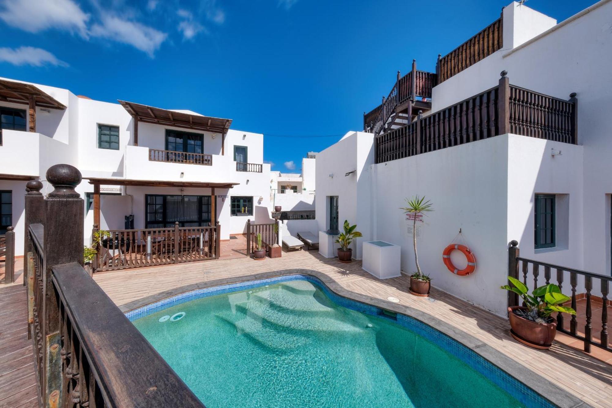 Casa Hibiscus - Shared Pool - Close To Seafront Promenade Punta Mujeres Екстериор снимка